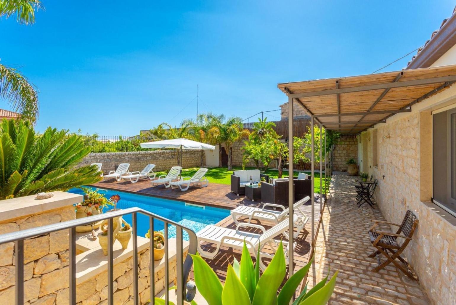 Villa Aziz Scicli Bagian luar foto