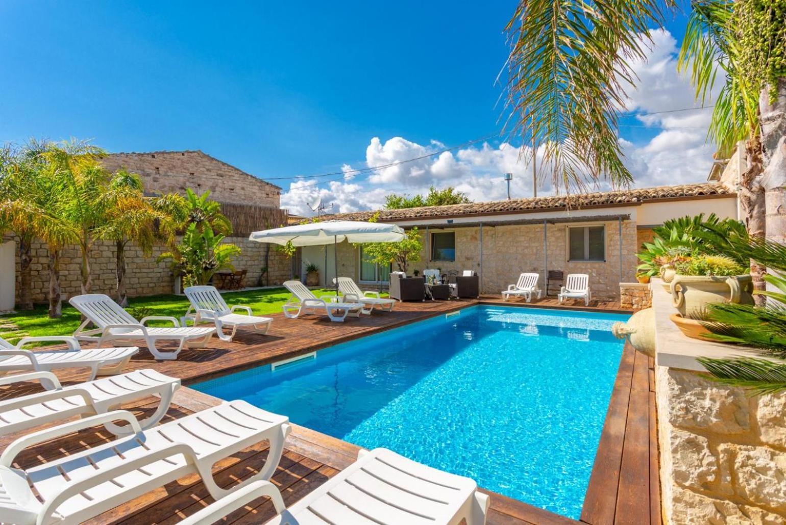 Villa Aziz Scicli Bagian luar foto